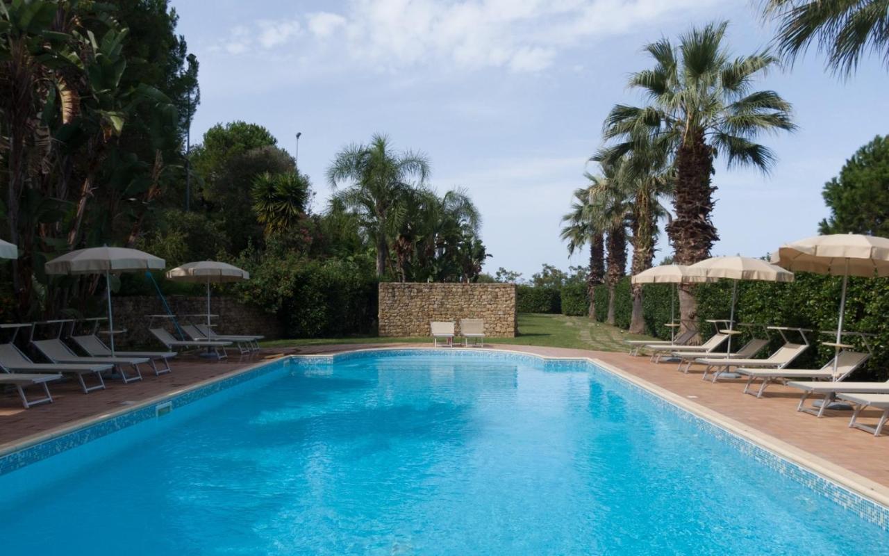 Agriturismo Villa Luca ซานตากาตา ดี มิลลิเตลโล ภายนอก รูปภาพ