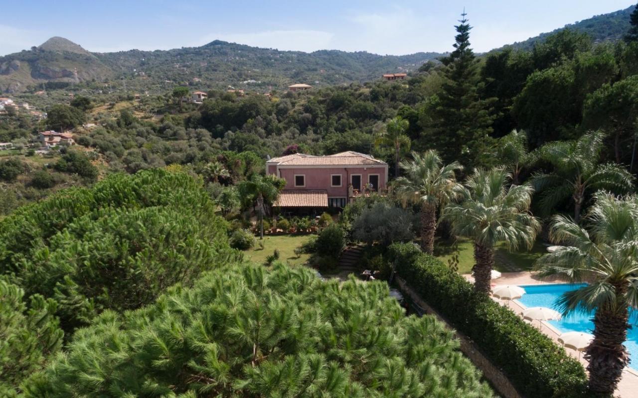 Agriturismo Villa Luca ซานตากาตา ดี มิลลิเตลโล ภายนอก รูปภาพ